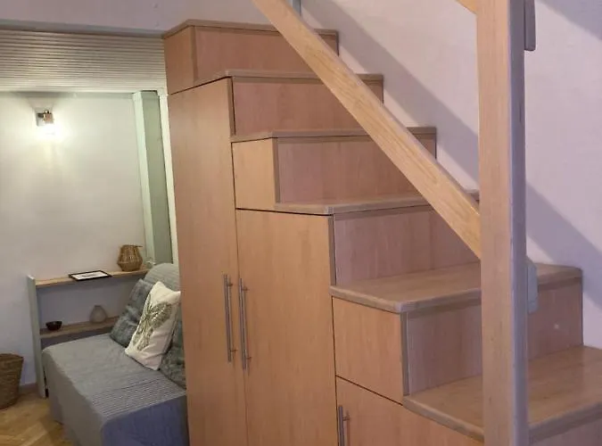 Jana Masaryka Apartment Prag