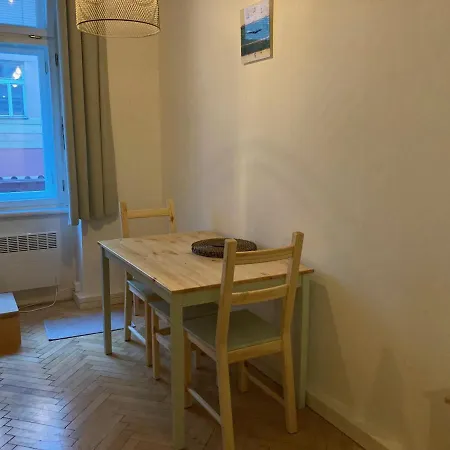 Jana Masaryka Apartman