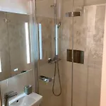 Jana Masaryka Apartment *